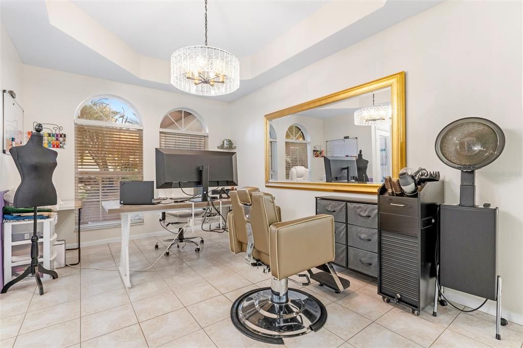 En Venta: $615,000 (4 camas, 2 baños, 2336 Pies cuadrados)