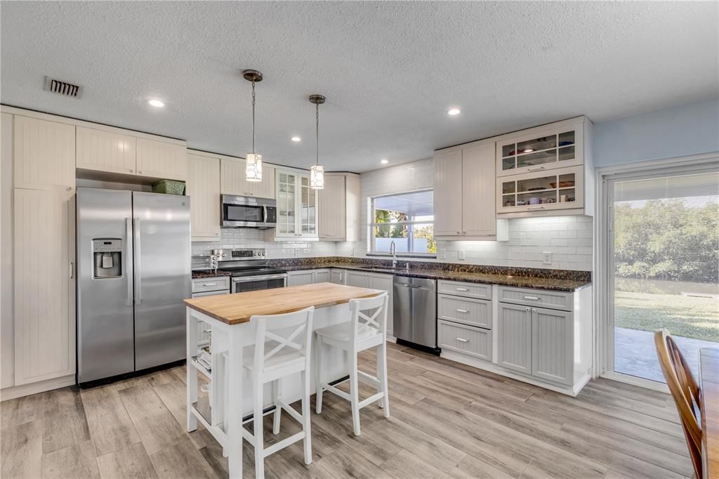 En Venta: $838,300 (3 camas, 2 baños, 1612 Pies cuadrados)