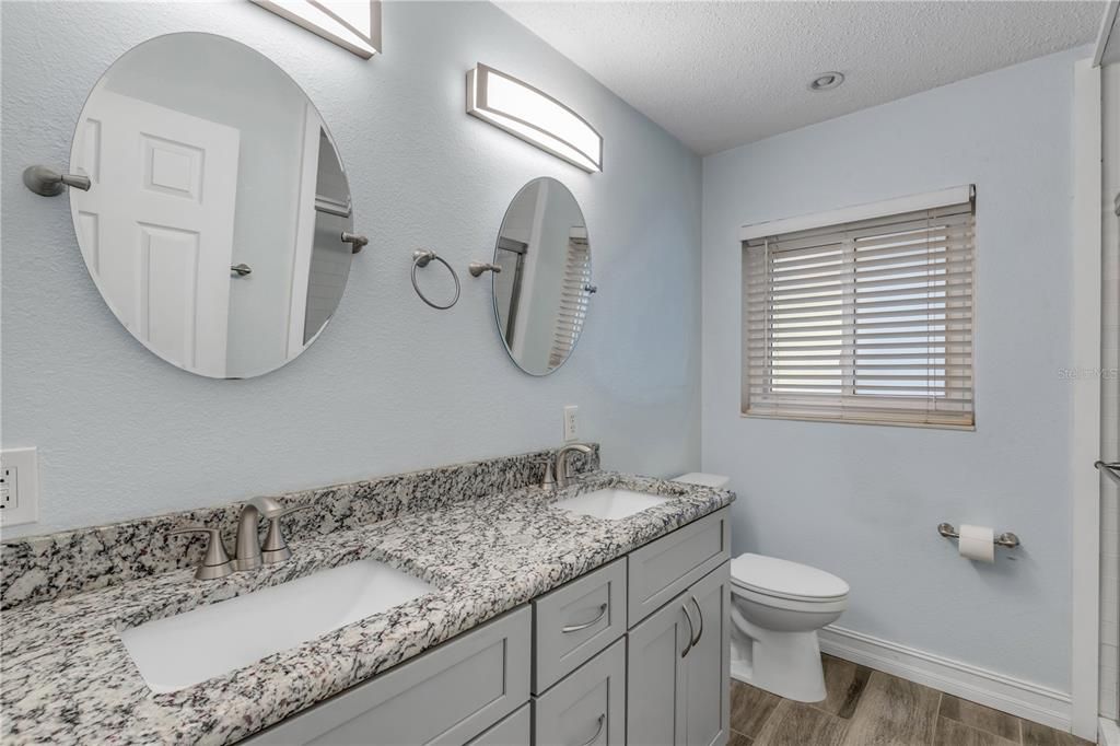 En Venta: $838,300 (3 camas, 2 baños, 1612 Pies cuadrados)