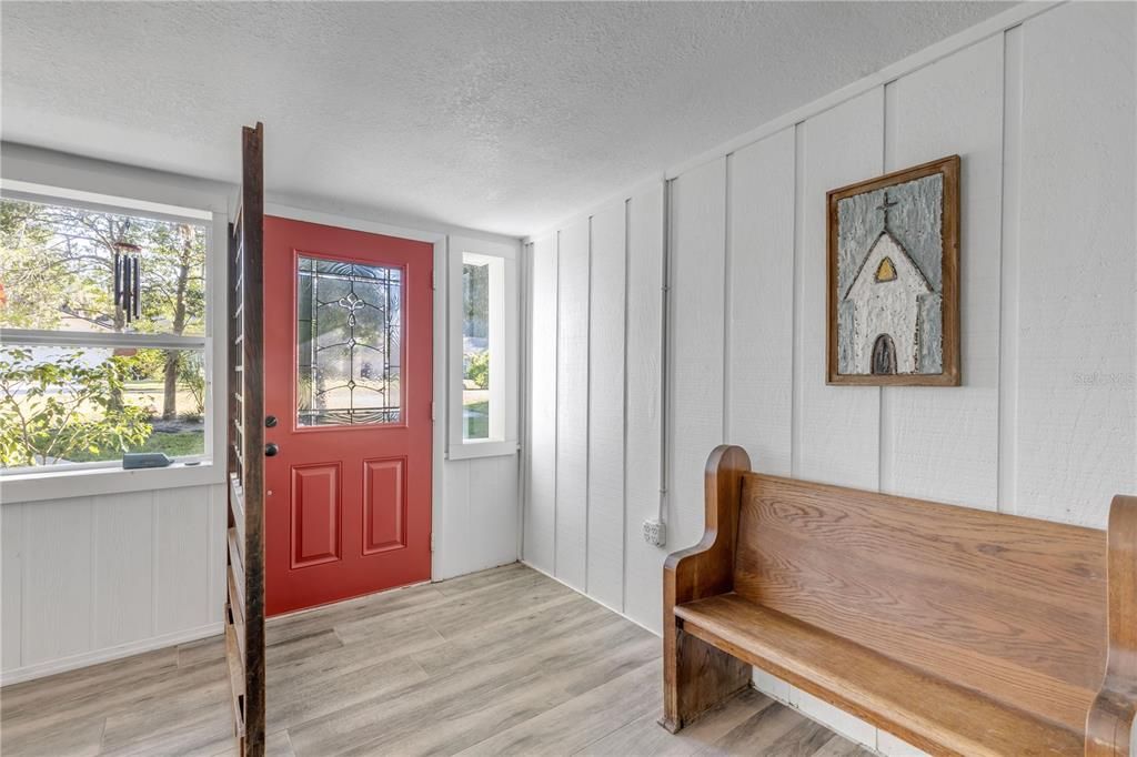 En Venta: $838,300 (3 camas, 2 baños, 1612 Pies cuadrados)