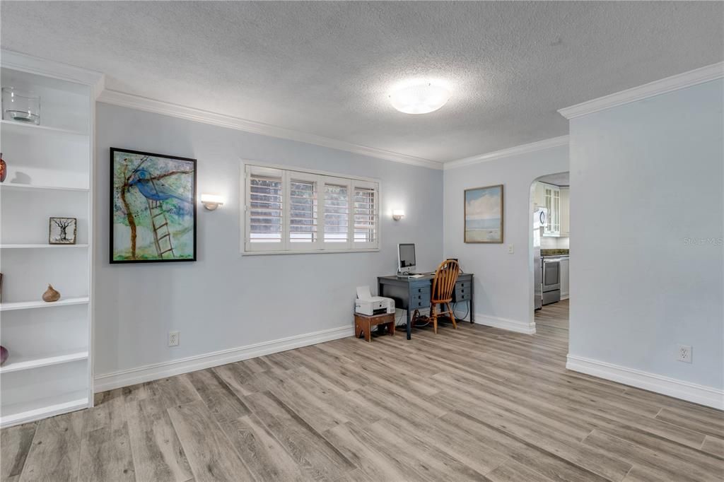 En Venta: $838,300 (3 camas, 2 baños, 1612 Pies cuadrados)