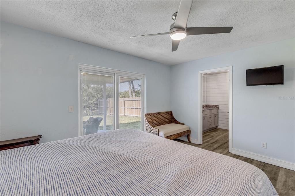 En Venta: $838,300 (3 camas, 2 baños, 1612 Pies cuadrados)