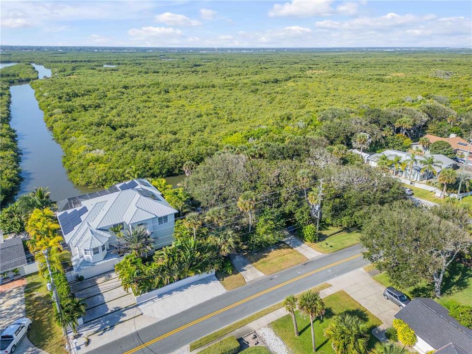 En Venta: $838,300 (3 camas, 2 baños, 1612 Pies cuadrados)