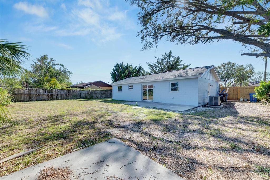 En Venta: $289,000 (2 camas, 2 baños, 880 Pies cuadrados)