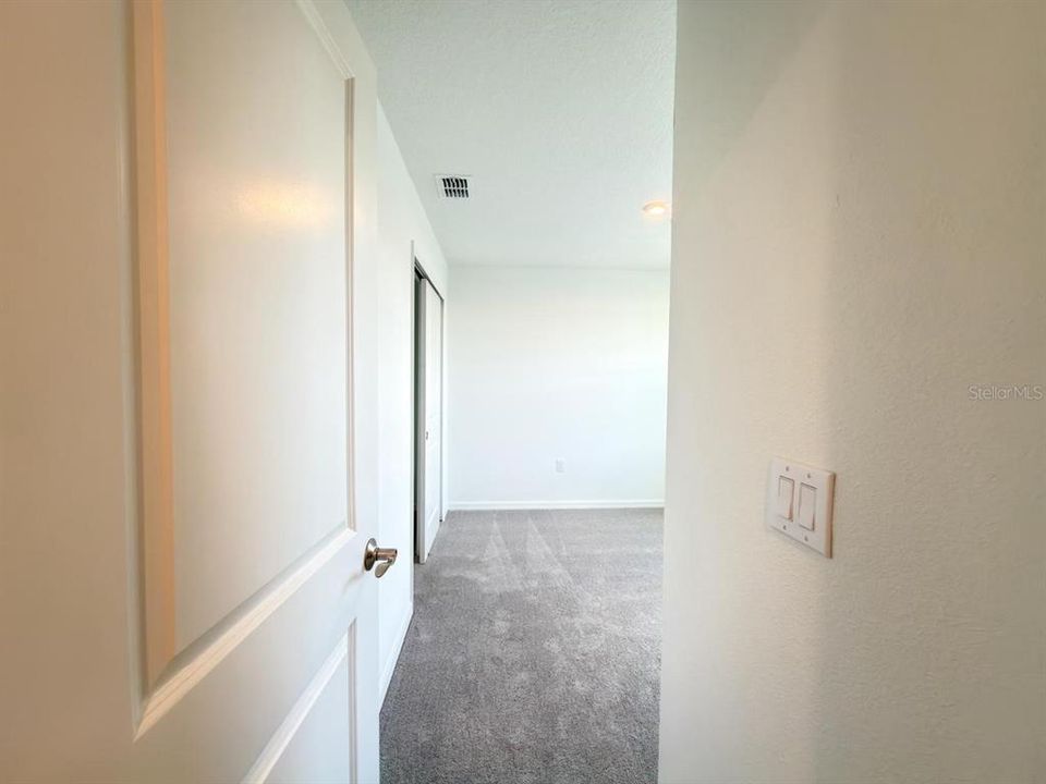 For Rent: $2,600 (5 beds, 3 baths, 2434 Square Feet)