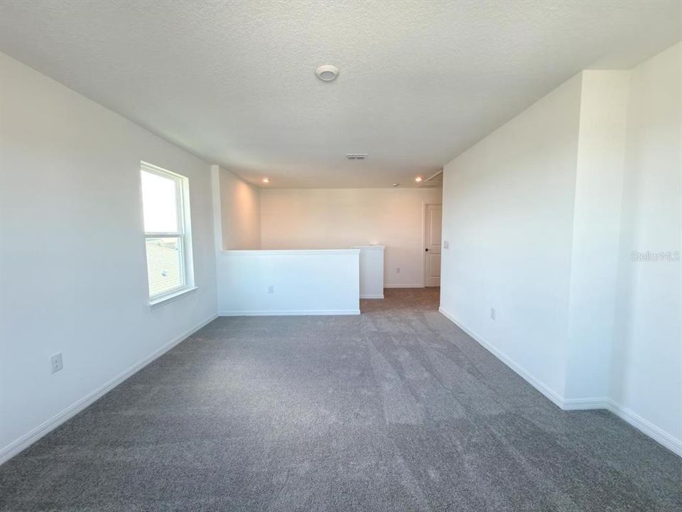 For Rent: $2,600 (5 beds, 3 baths, 2434 Square Feet)