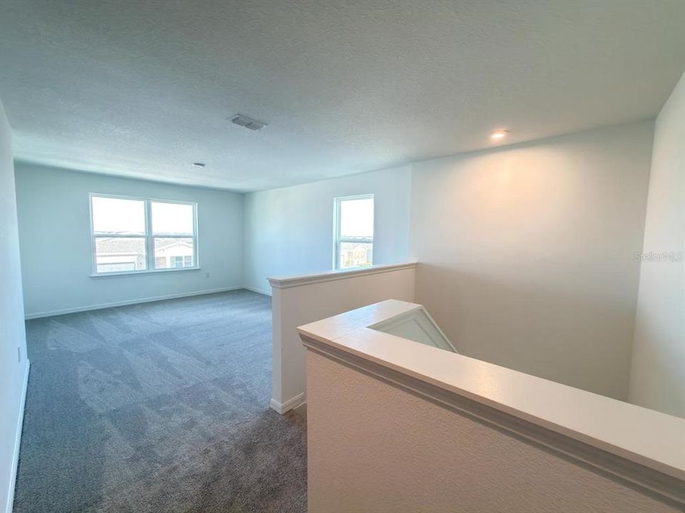 For Rent: $2,600 (5 beds, 3 baths, 2434 Square Feet)