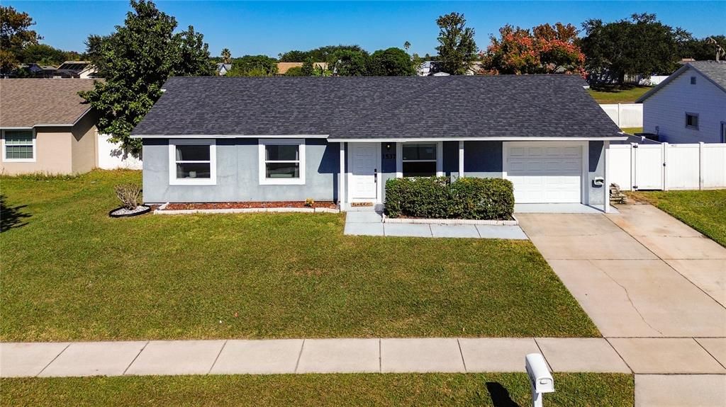 For Sale: $328,999 (3 beds, 2 baths, 1079 Square Feet)