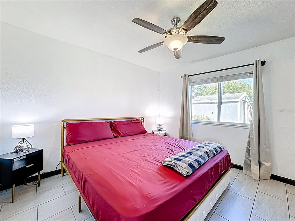 For Sale: $328,999 (3 beds, 2 baths, 1079 Square Feet)