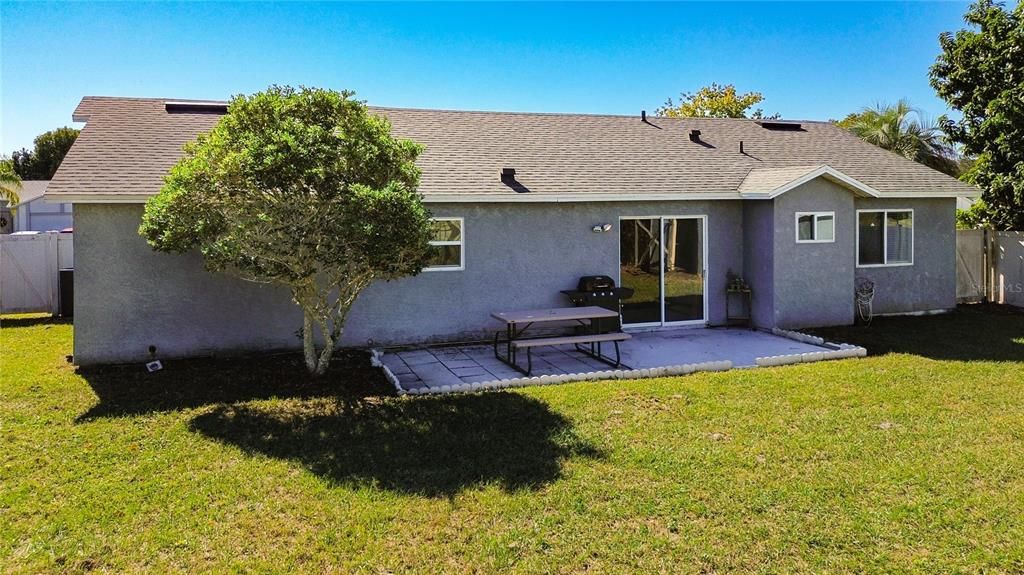 For Sale: $328,999 (3 beds, 2 baths, 1079 Square Feet)