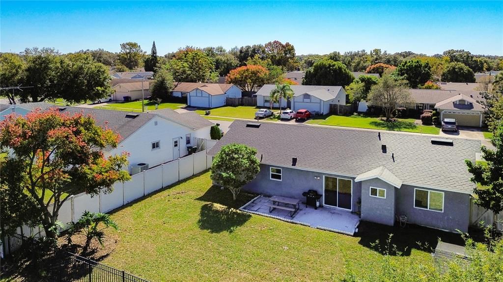 For Sale: $328,999 (3 beds, 2 baths, 1079 Square Feet)