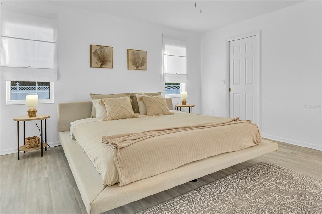 Activo con contrato: $365,000 (3 camas, 2 baños, 1548 Pies cuadrados)