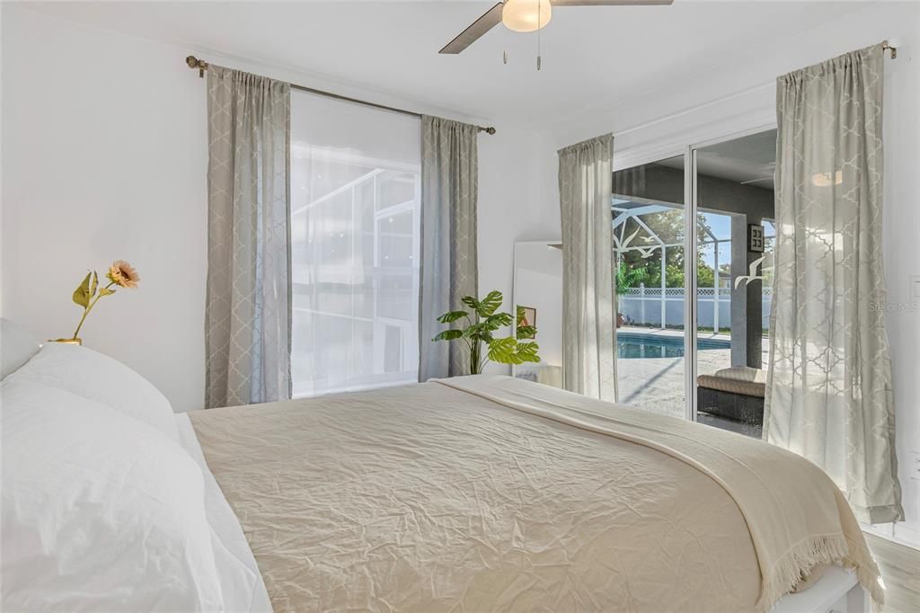 Activo con contrato: $365,000 (3 camas, 2 baños, 1548 Pies cuadrados)