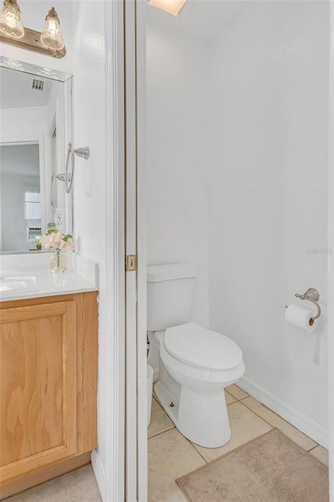 Activo con contrato: $365,000 (3 camas, 2 baños, 1548 Pies cuadrados)