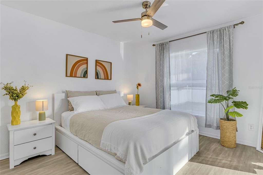 Activo con contrato: $365,000 (3 camas, 2 baños, 1548 Pies cuadrados)