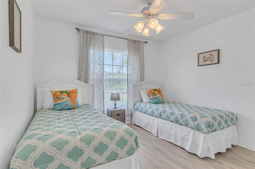 Activo con contrato: $365,000 (3 camas, 2 baños, 1548 Pies cuadrados)