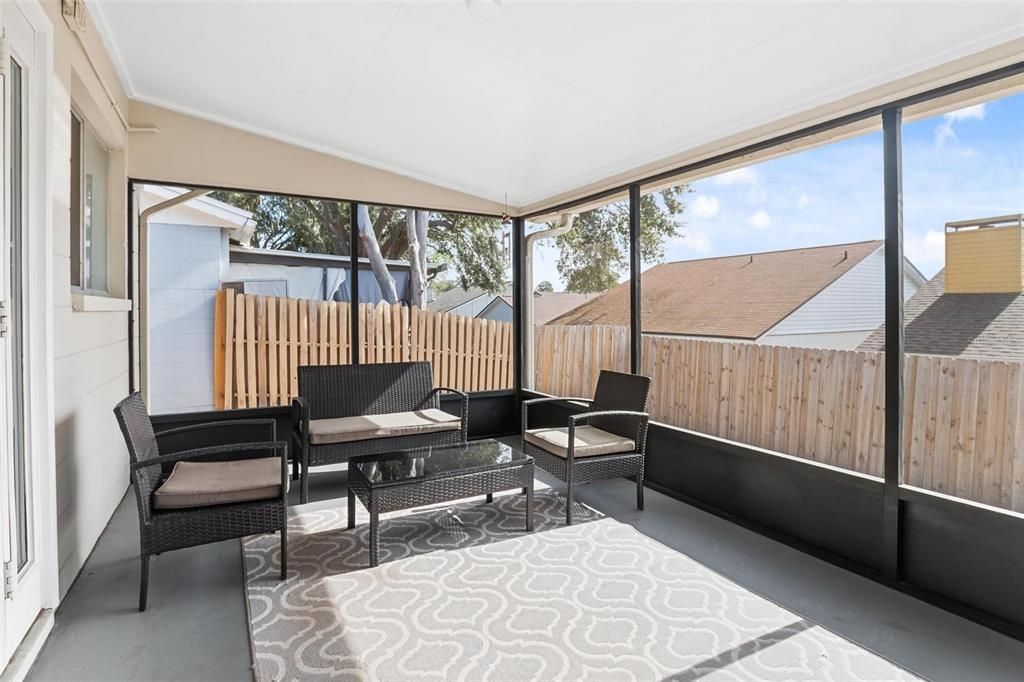 En Venta: $259,000 (2 camas, 2 baños, 1131 Pies cuadrados)