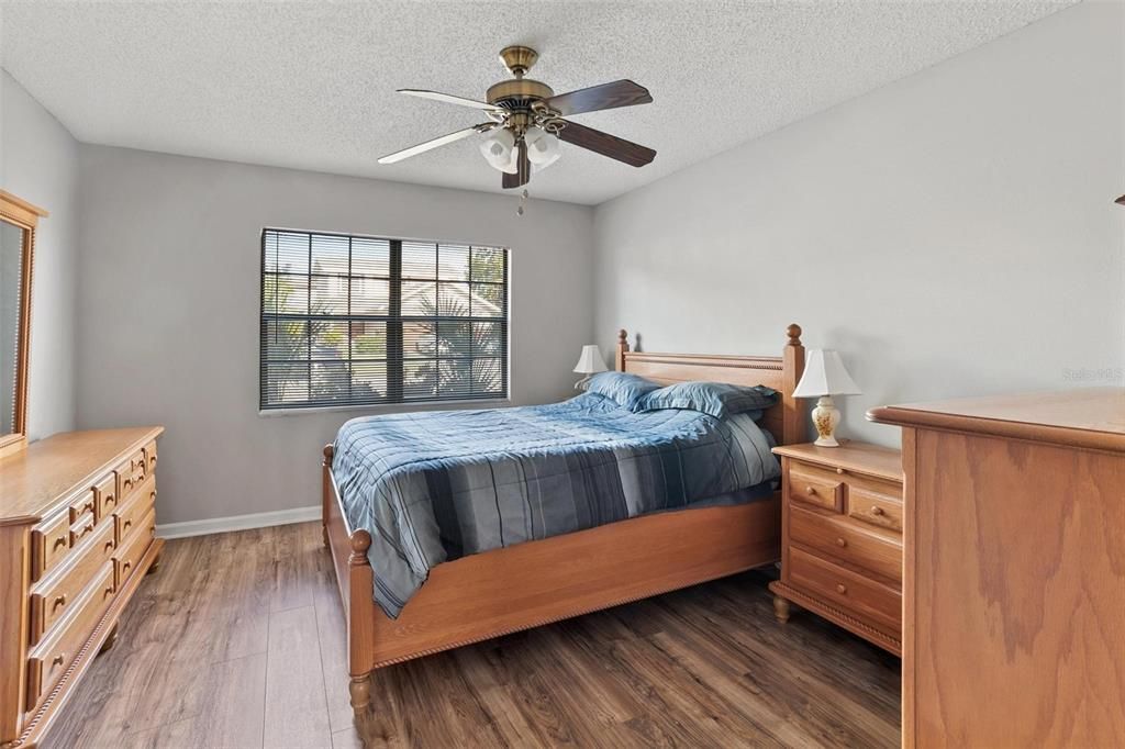 En Venta: $259,000 (2 camas, 2 baños, 1131 Pies cuadrados)