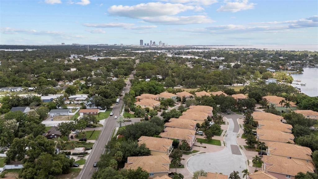 En Renta: $3,990 (3 camas, 2 baños, 2230 Pies cuadrados)