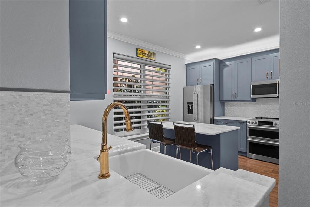 En Renta: $3,990 (3 camas, 2 baños, 2230 Pies cuadrados)