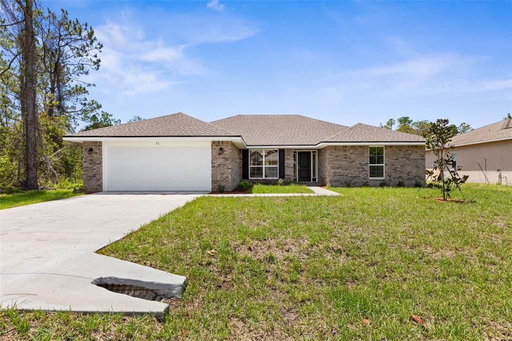 Active With Contract: $379,400 (4 beds, 3 baths, 2117 Square Feet)