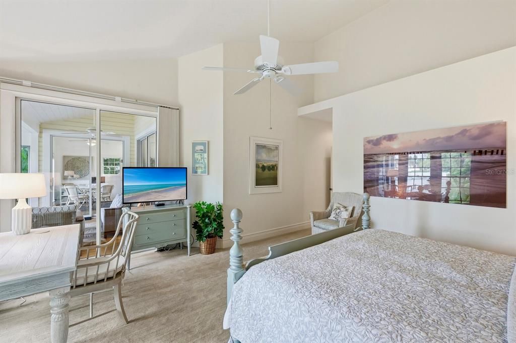 For Sale: $2,975,000 (2 beds, 2 baths, 2010 Square Feet)