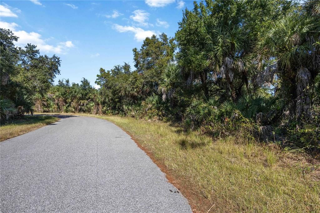 待售: $16,500 (0.26 acres)