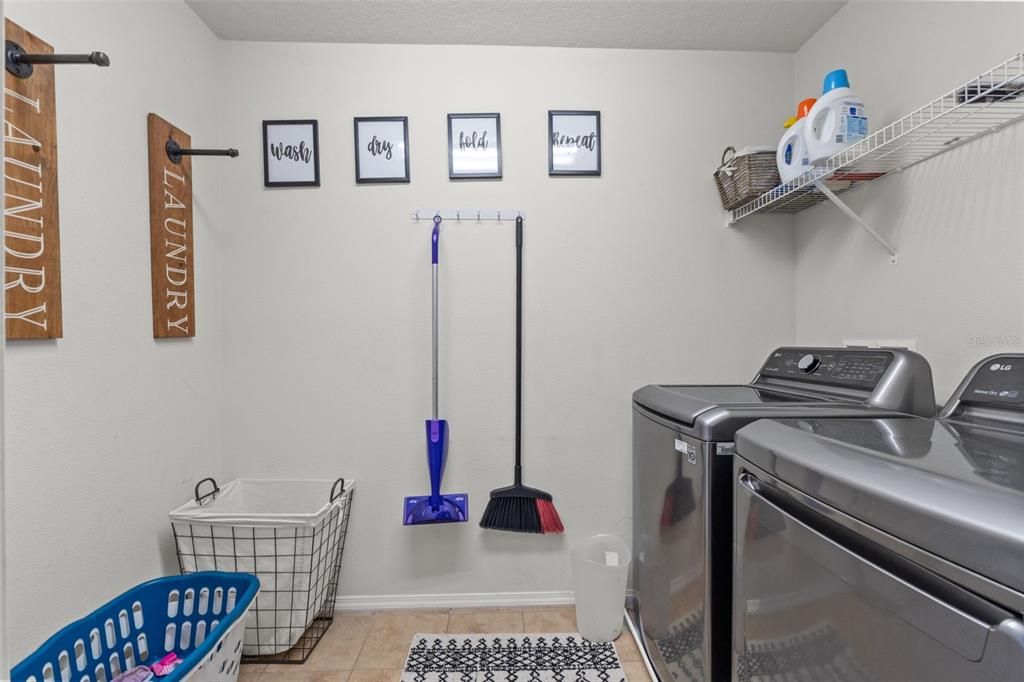 For Sale: $380,000 (4 beds, 2 baths, 2612 Square Feet)