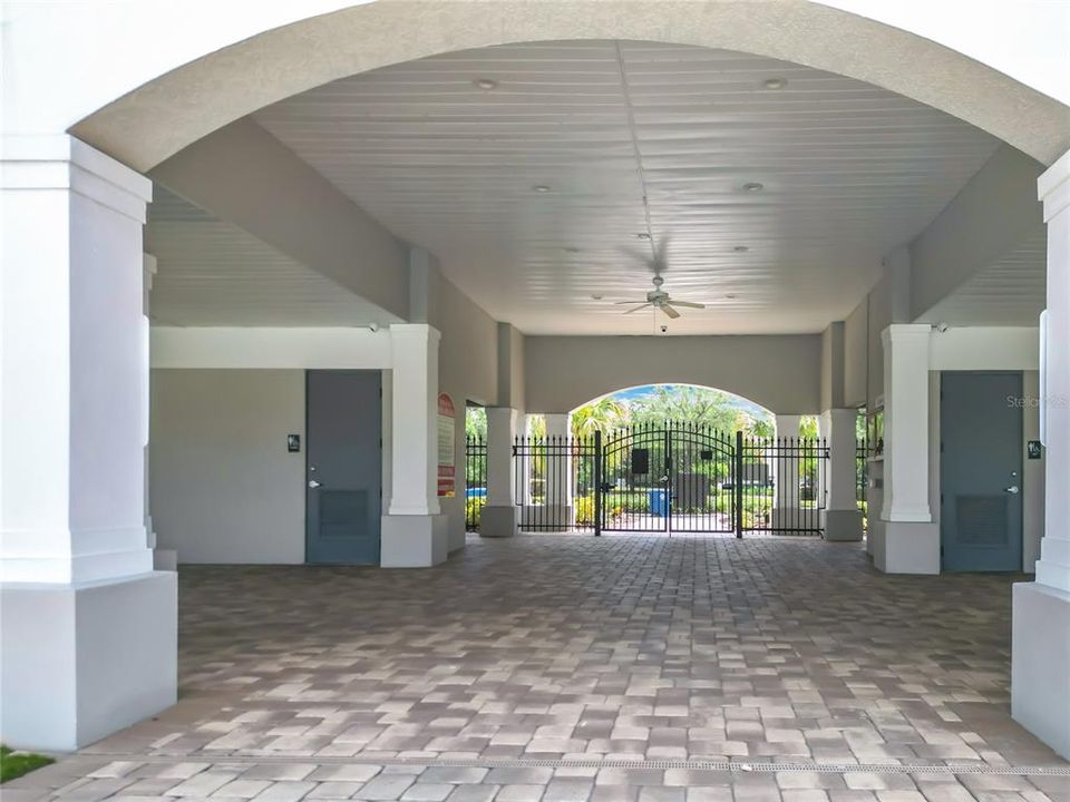 For Sale: $380,000 (4 beds, 2 baths, 2612 Square Feet)