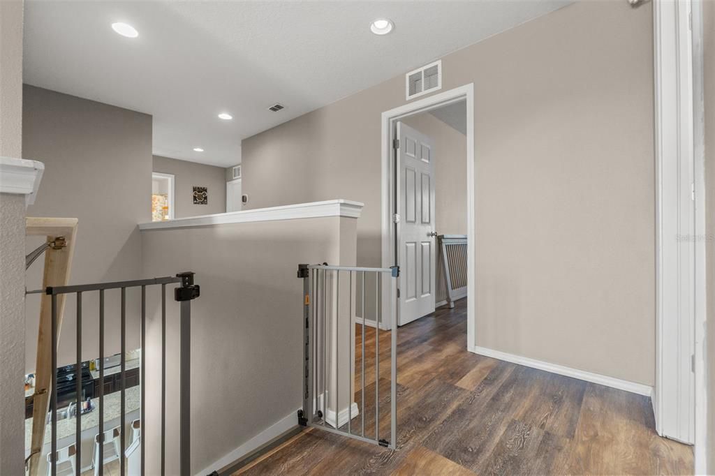 For Sale: $380,000 (4 beds, 2 baths, 2612 Square Feet)