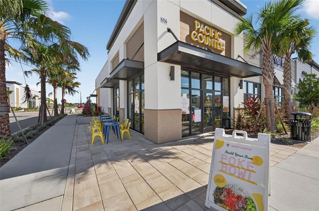 合同活跃: $615,000 (4 贝兹, 2 浴室, 2484 平方英尺)