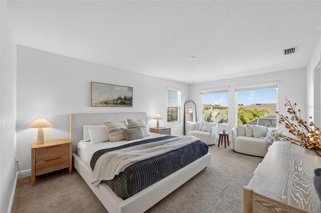 合同活跃: $615,000 (4 贝兹, 2 浴室, 2484 平方英尺)