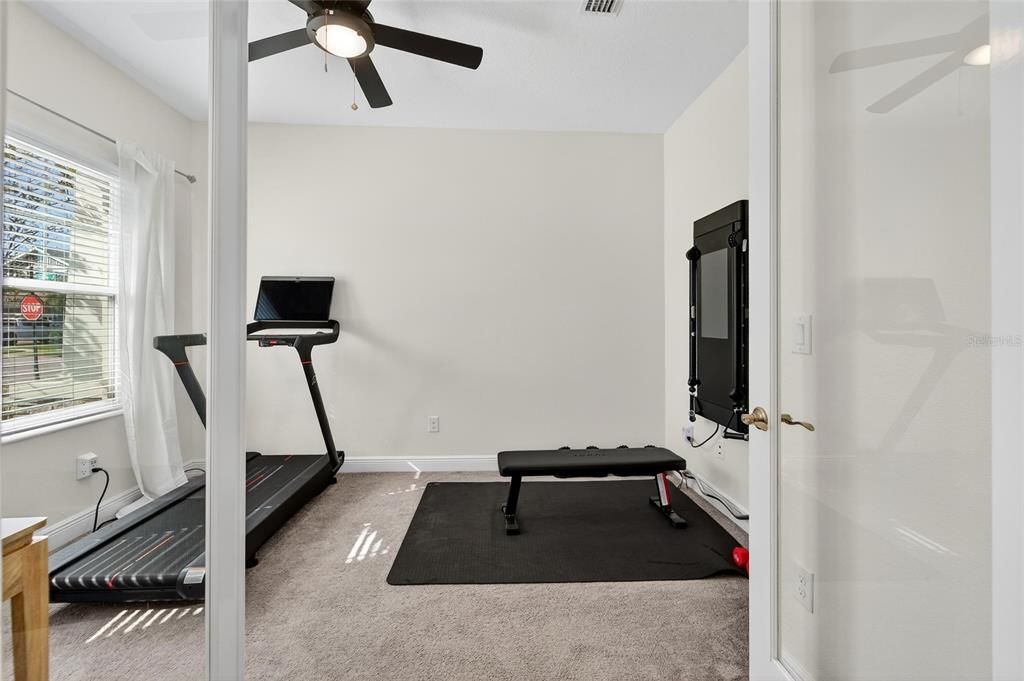 合同活跃: $615,000 (4 贝兹, 2 浴室, 2484 平方英尺)