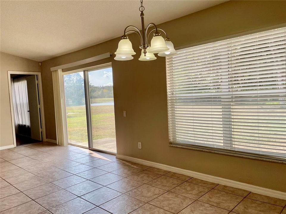 En Renta: $2,450 (3 camas, 2 baños, 1525 Pies cuadrados)