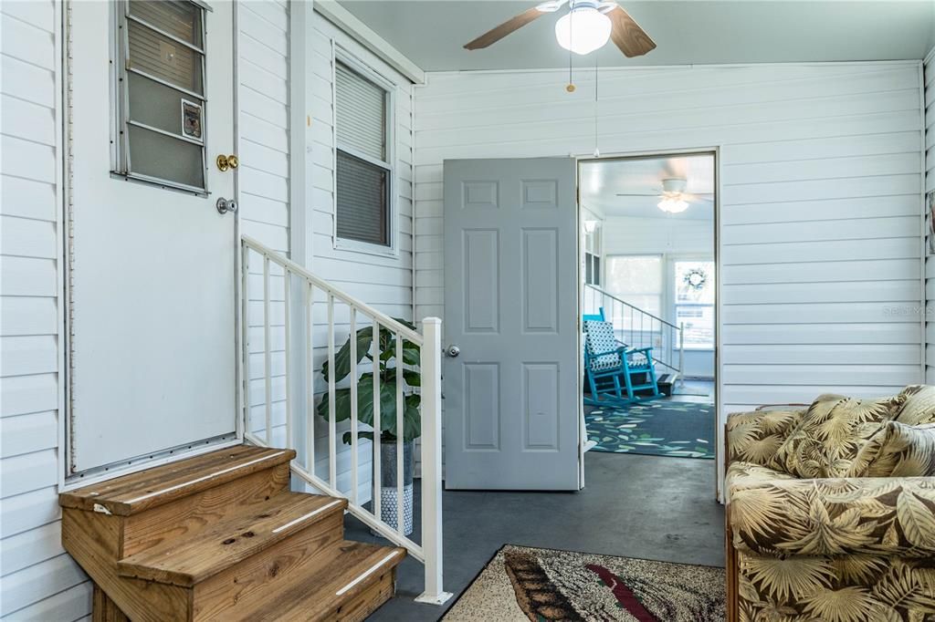 待售: $99,000 (2 贝兹, 2 浴室, 768 平方英尺)