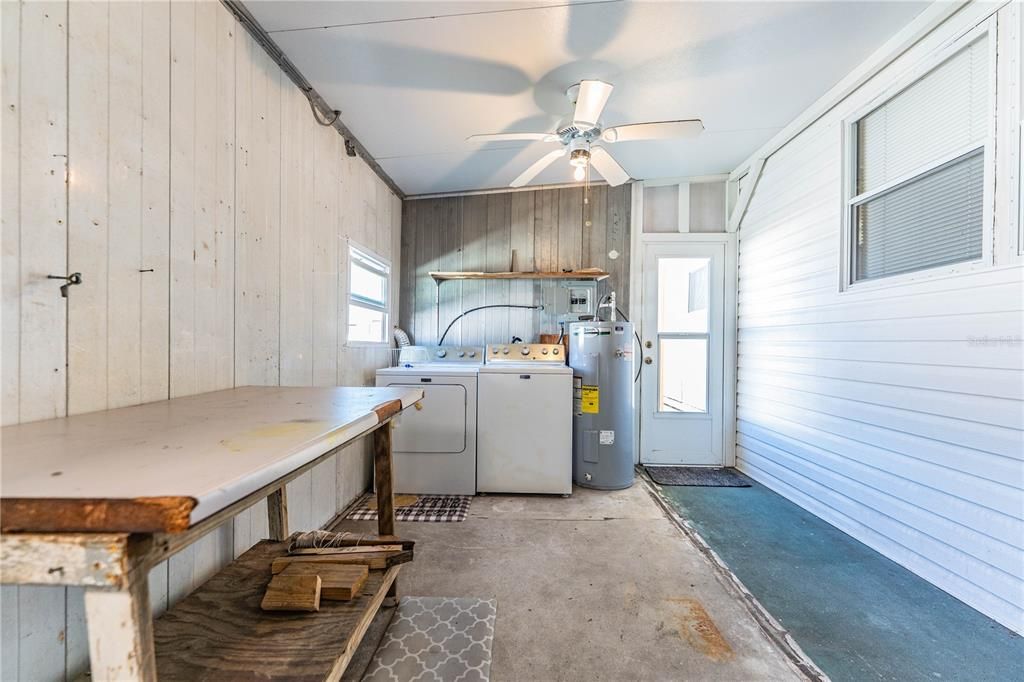 待售: $99,000 (2 贝兹, 2 浴室, 768 平方英尺)