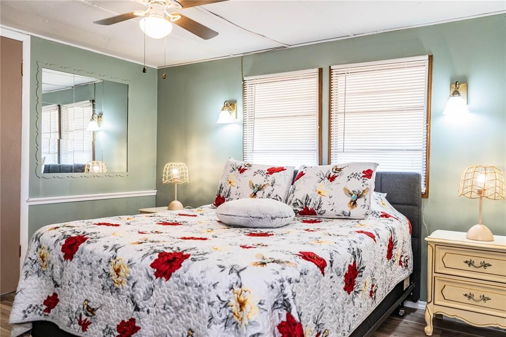 待售: $99,000 (2 贝兹, 2 浴室, 768 平方英尺)