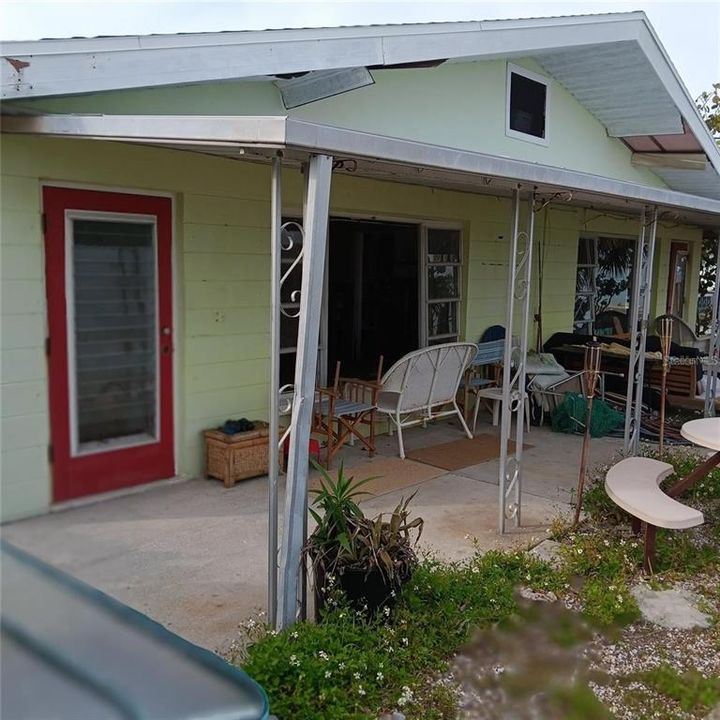 待售: $1,295,000 (4 贝兹, 0 浴室, 1582 平方英尺)