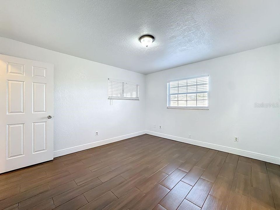 For Sale: $355,000 (3 beds, 2 baths, 1510 Square Feet)