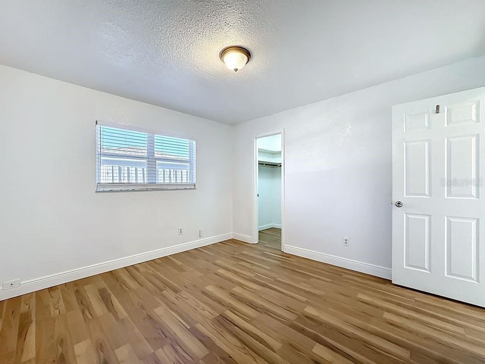 For Sale: $355,000 (3 beds, 2 baths, 1510 Square Feet)