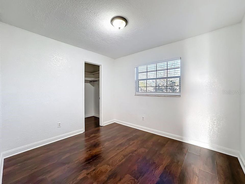 For Sale: $355,000 (3 beds, 2 baths, 1510 Square Feet)