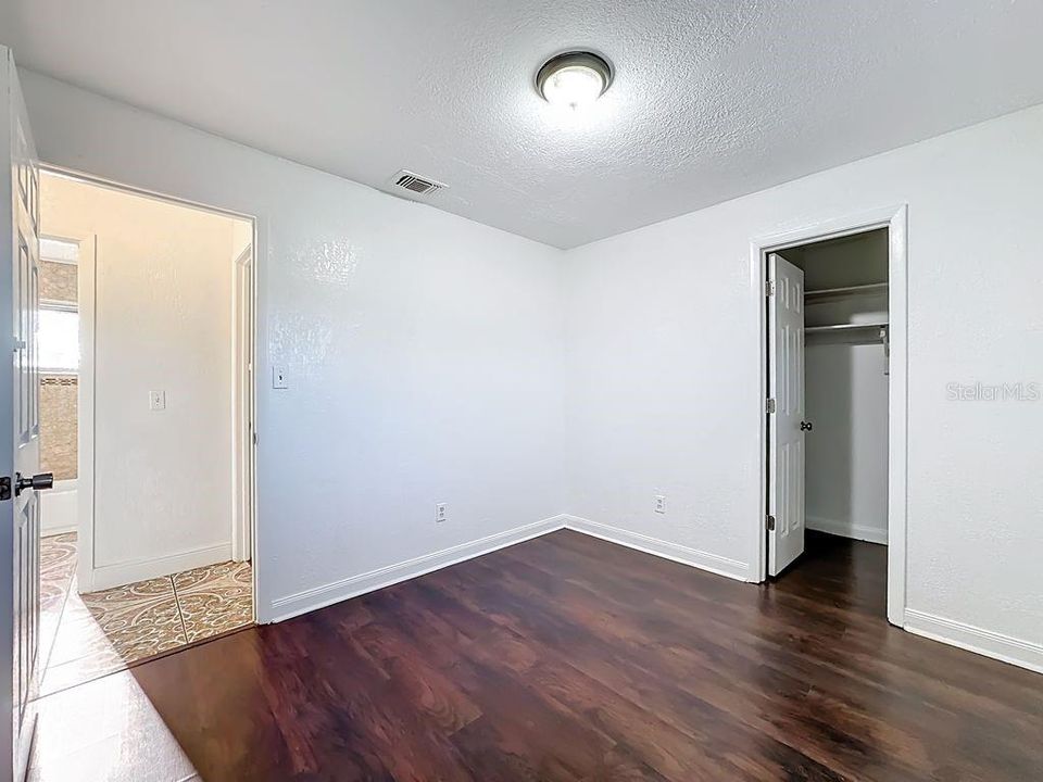 For Sale: $355,000 (3 beds, 2 baths, 1510 Square Feet)