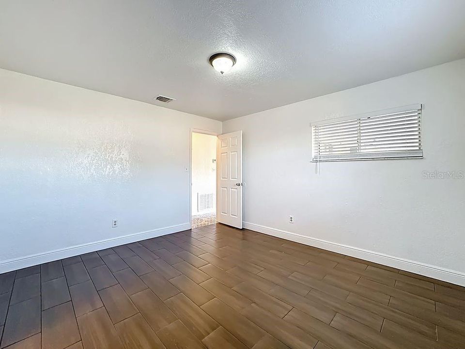 For Sale: $355,000 (3 beds, 2 baths, 1510 Square Feet)