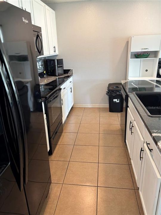 For Sale: $355,000 (4 beds, 2 baths, 1707 Square Feet)