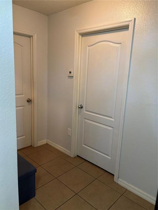 For Sale: $355,000 (4 beds, 2 baths, 1707 Square Feet)