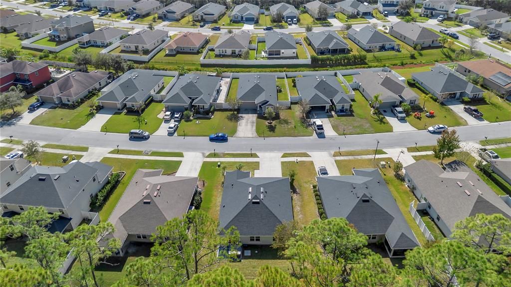 For Sale: $330,000 (3 beds, 2 baths, 1537 Square Feet)