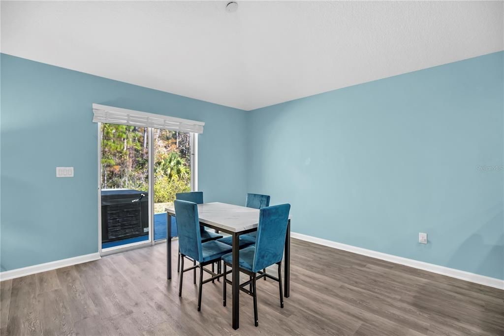 For Sale: $330,000 (3 beds, 2 baths, 1537 Square Feet)