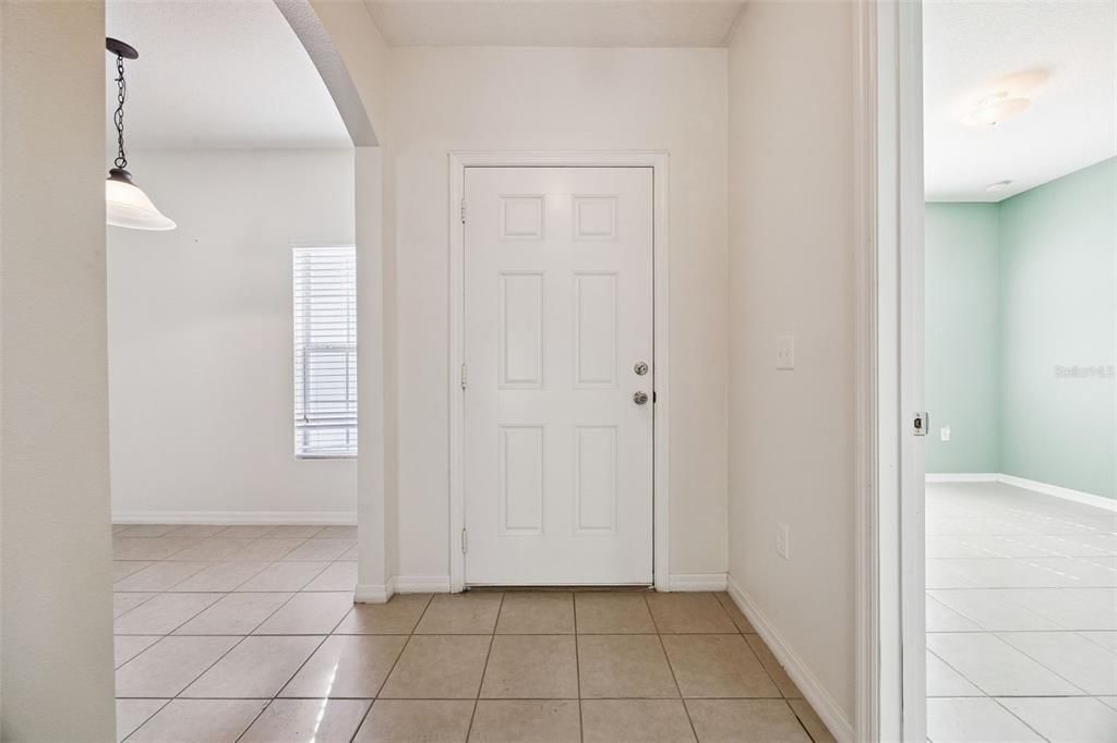 En Venta: $367,000 (3 camas, 2 baños, 1541 Pies cuadrados)