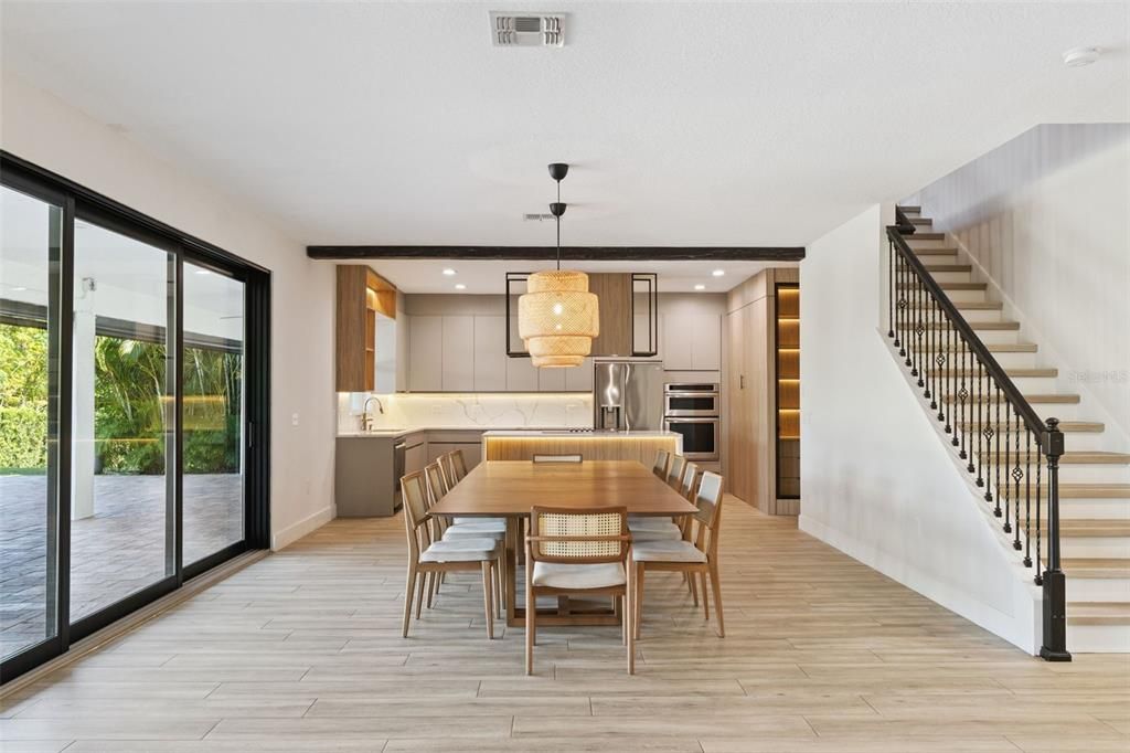 待售: $1,290,000 (4 贝兹, 3 浴室, 3682 平方英尺)