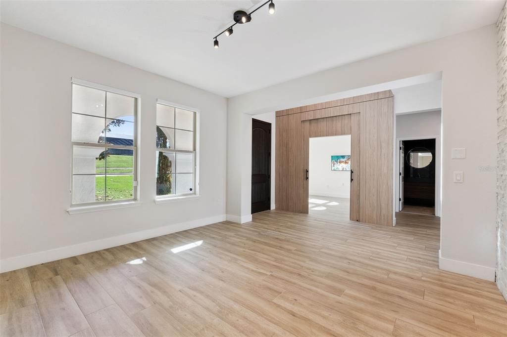 待售: $1,290,000 (4 贝兹, 3 浴室, 3682 平方英尺)